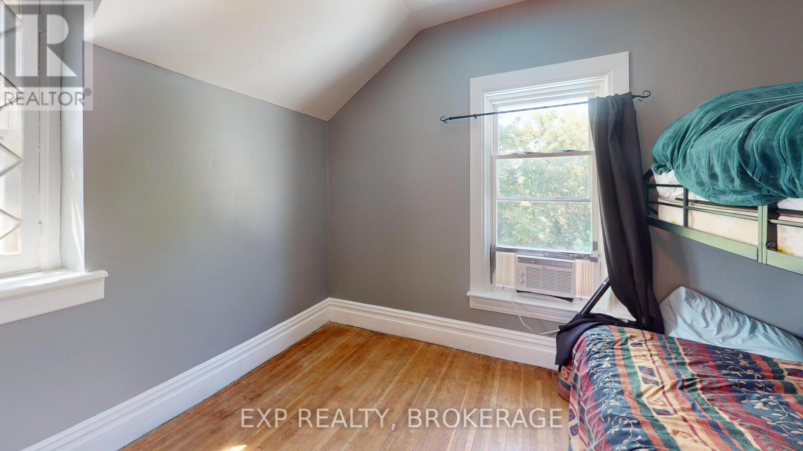 129 Dundas Street, Deseronto, Ontario  K0K 1X0 - Photo 30 - X12296831