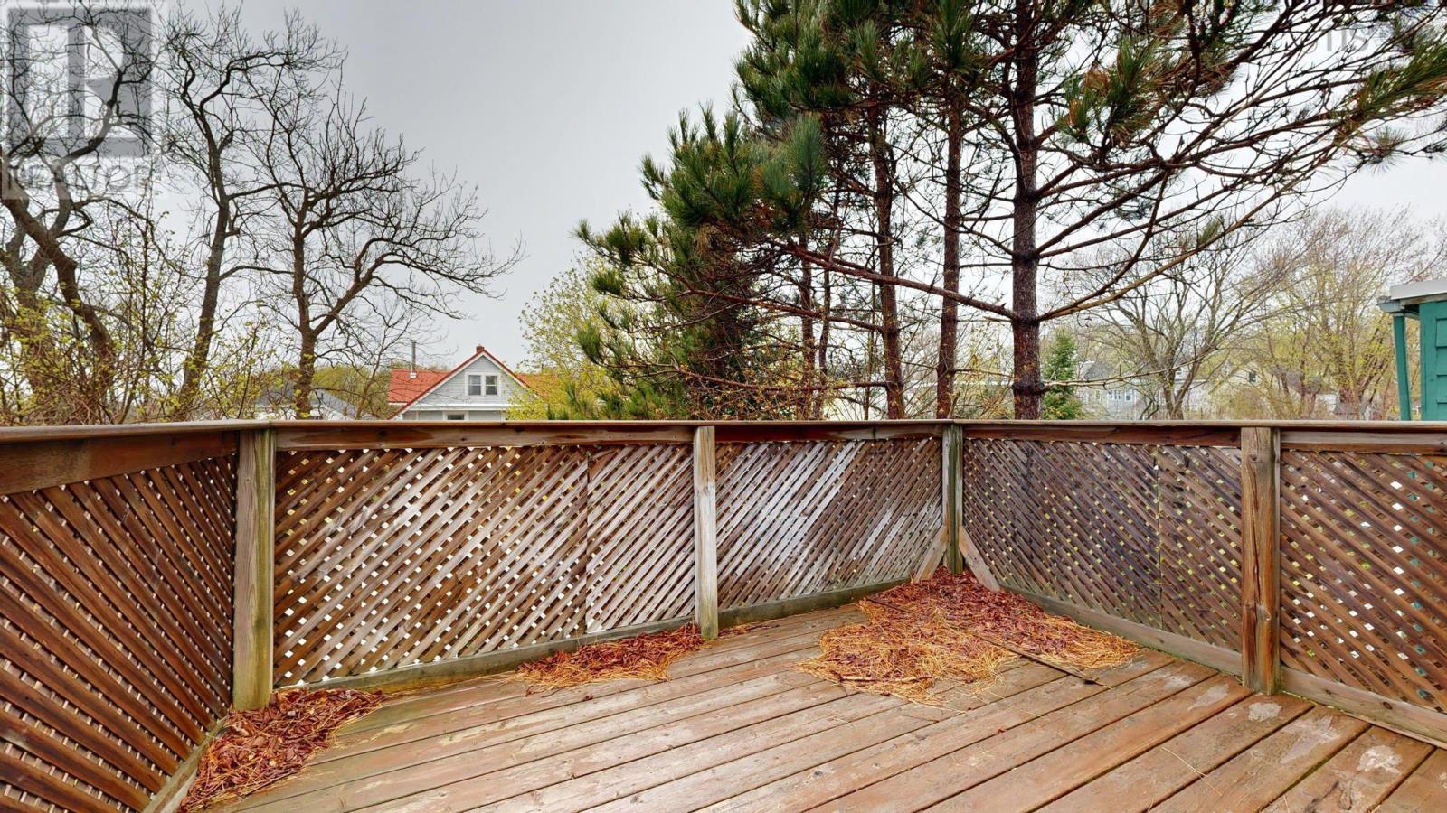2026 Kline Street, Halifax, Nova Scotia  B3L 2X3 - Photo 39 - 202510479