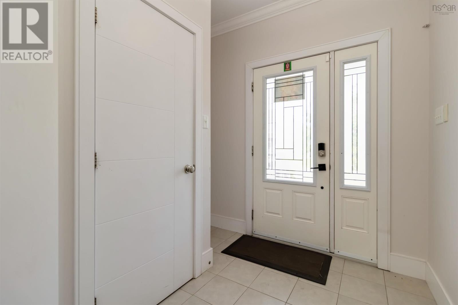 98 Larkview Terrace, Bedford, Nova Scotia  B4B 0M4 - Photo 2 - 202516208