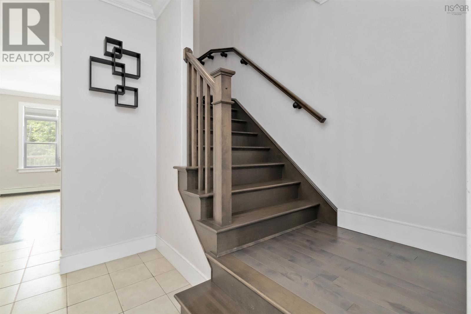 98 Larkview Terrace, Bedford, Nova Scotia  B4B 0M4 - Photo 3 - 202516208