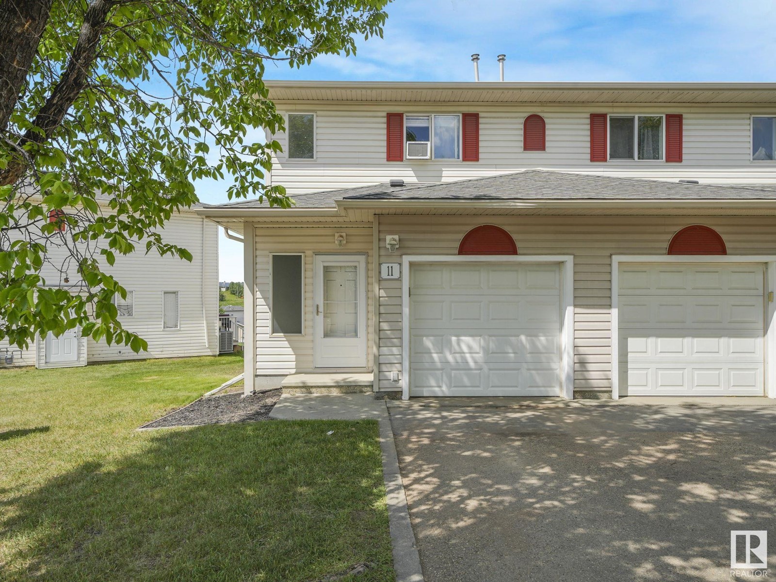 Property at #11 451 HYNDMAN CR NW image 1