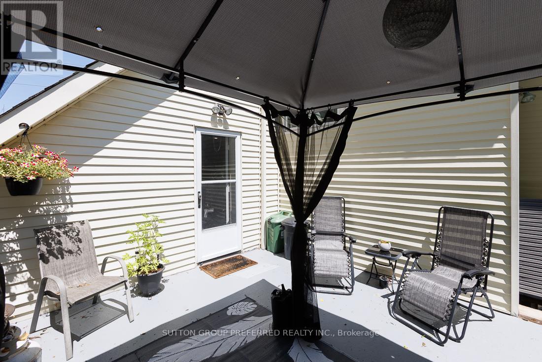 46 Springbank Drive, London South, Ontario  N6J 1E3 - Photo 29 - X12302150