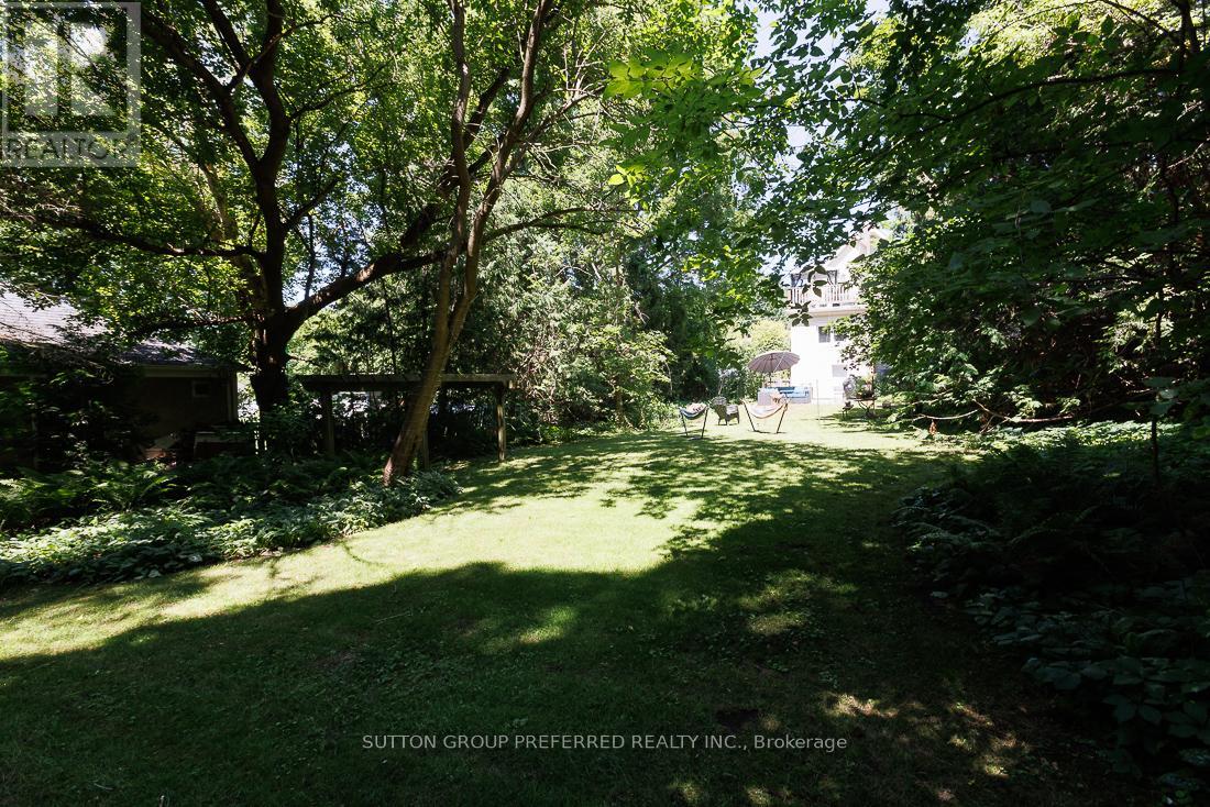 46 Springbank Drive, London South, Ontario  N6J 1E3 - Photo 38 - X12302150