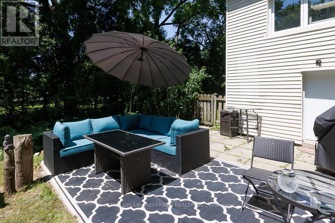 46 Springbank Drive, London South, Ontario  N6J 1E3 - Photo 44 - X12302150