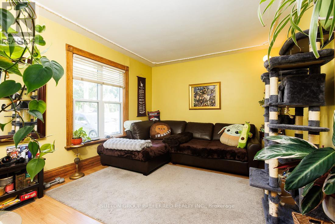 46 Springbank Drive, London South, Ontario  N6J 1E3 - Photo 9 - X12302150