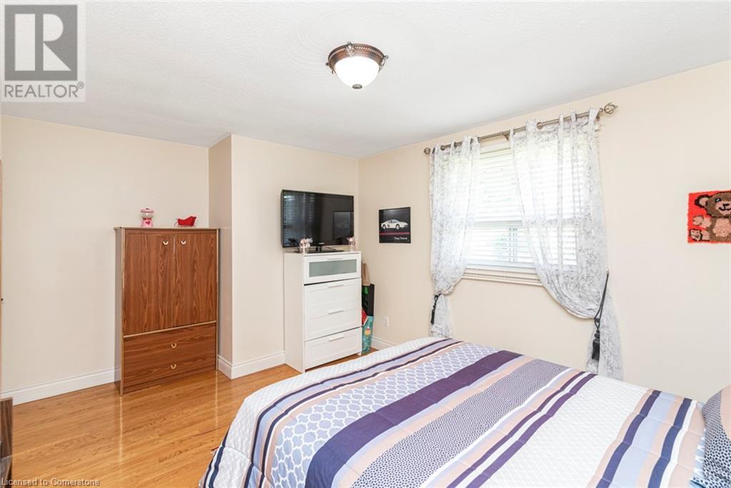 58 Centennial Parkway S, Hamilton, Ontario  L8G 2C4 - Photo 30 - 40753966