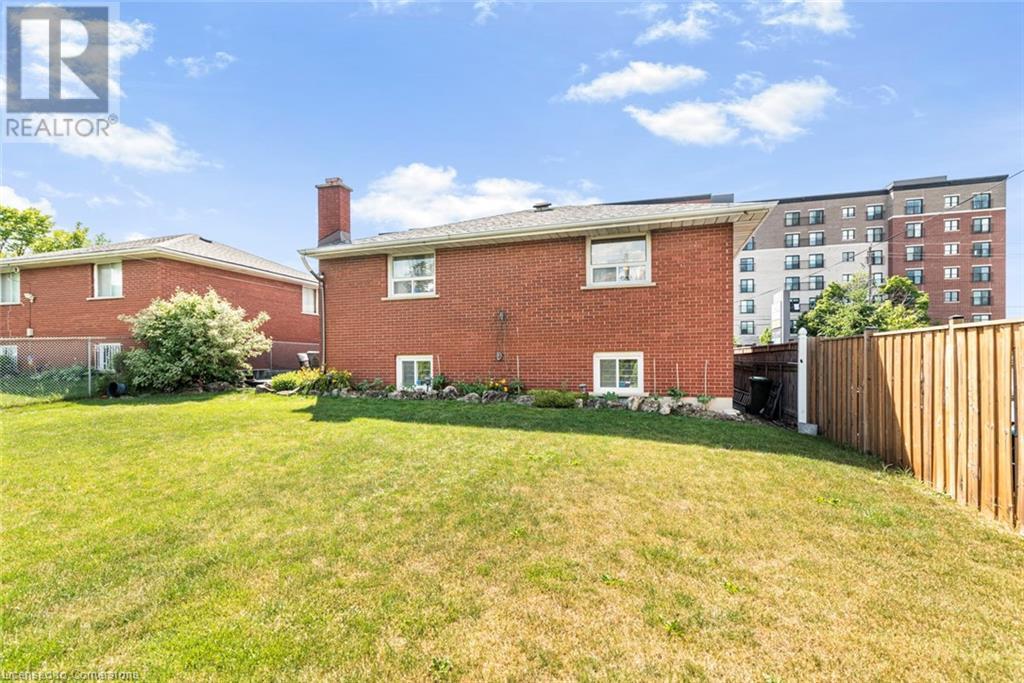 58 Centennial Parkway S, Hamilton, Ontario  L8G 2C4 - Photo 50 - 40753966