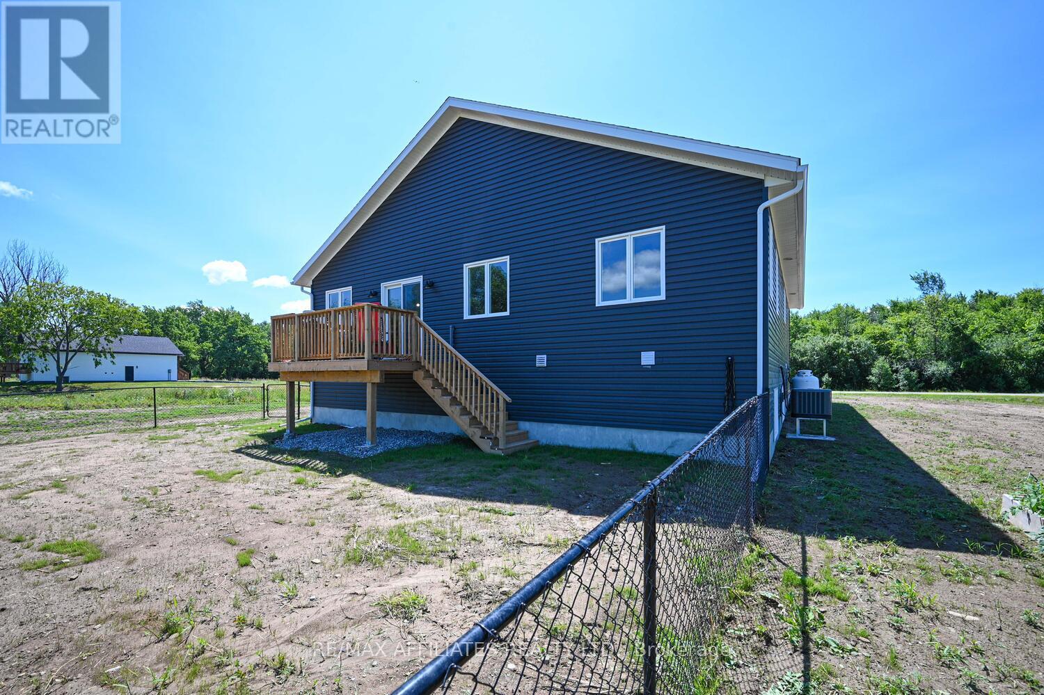 1162 Rideau River Road, Montague, Ontario  K0G 1N0 - Photo 43 - X12302260