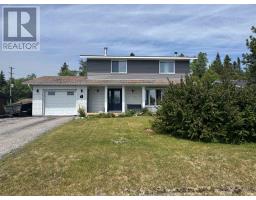 17 Lloyd Irwin Dr, Marathon, Ca