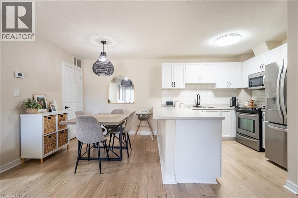4140 Foxwood Drive Unit# 203, Burlington, Ontario  L7M 4R4 - Photo 8 - 40740795