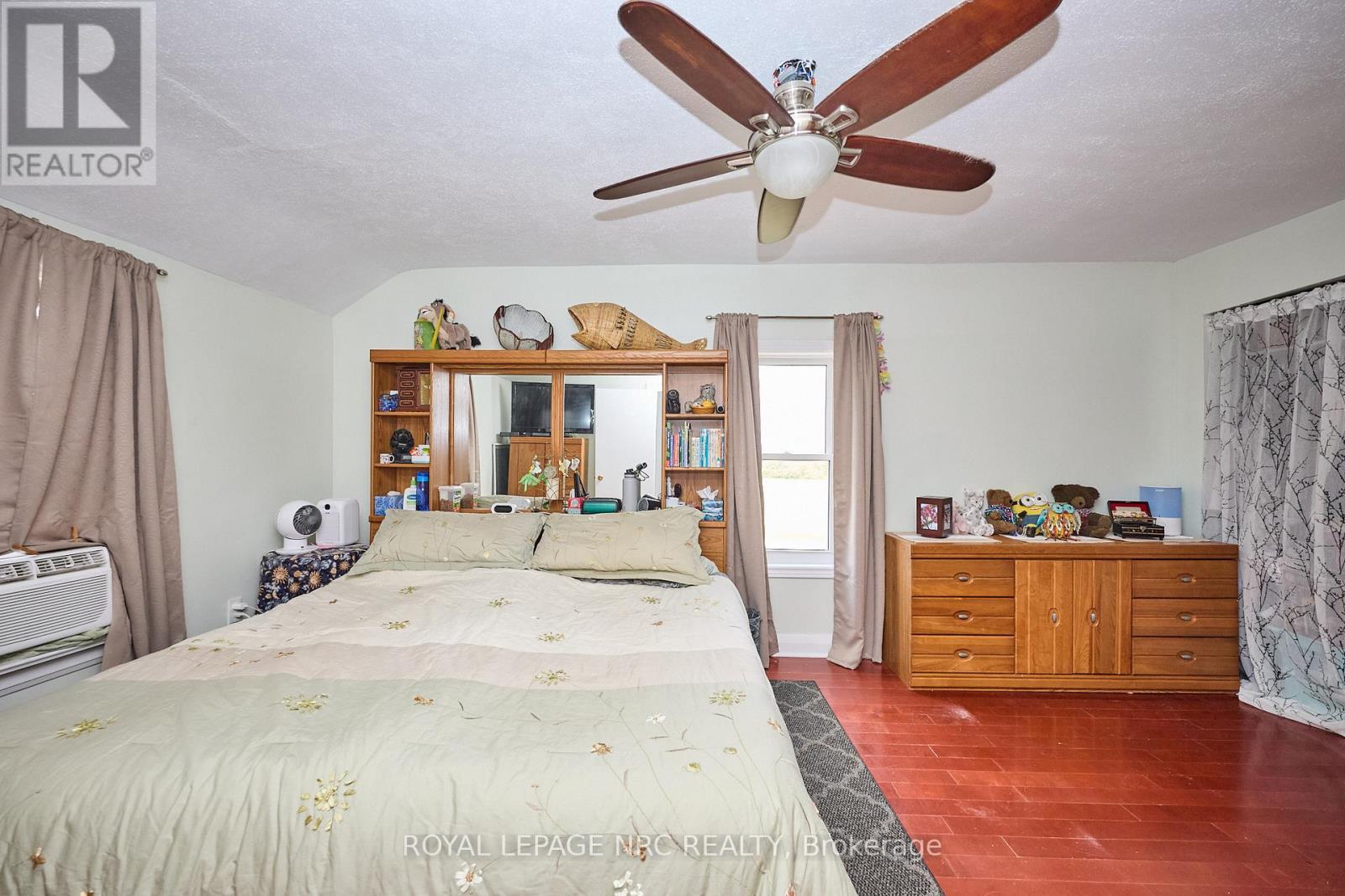 10266 Willodell Road, Niagara Falls, Ontario  L0S 1K0 - Photo 12 - X12302147