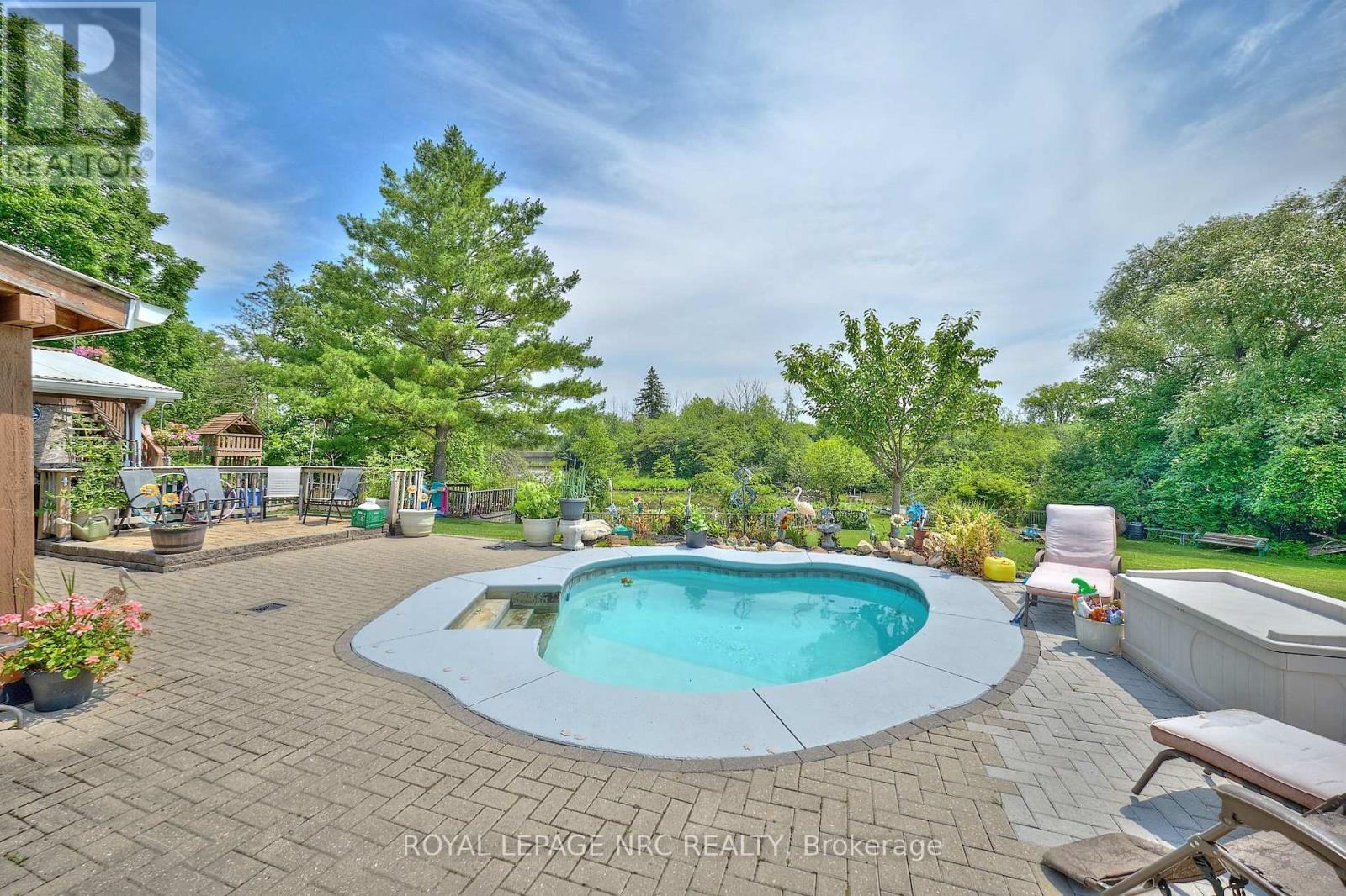 10266 Willodell Road, Niagara Falls, Ontario  L0S 1K0 - Photo 22 - X12302147