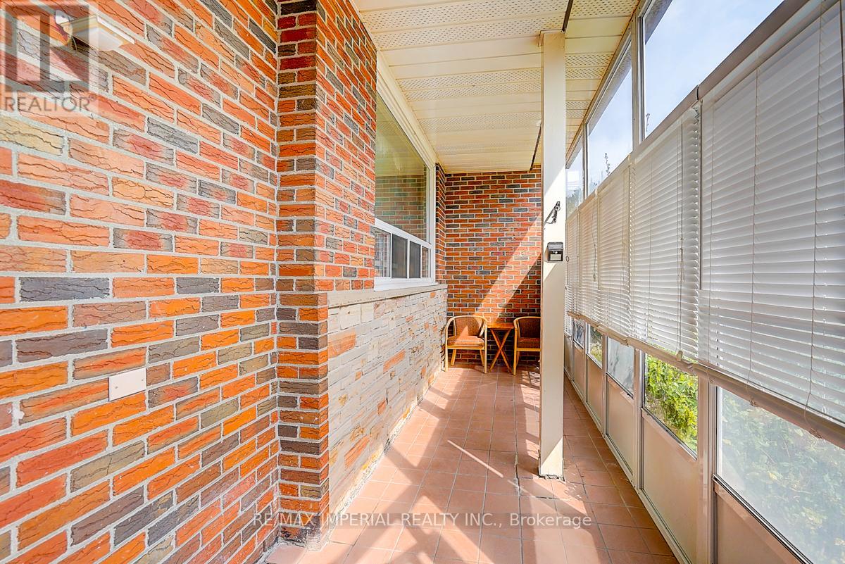 Property at 50 GLENDOWER CIRCUIT image 5