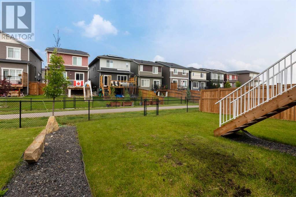 100 Emberside Glen, Cochrane, Alberta  T4C 2L7 - Photo 29 - A2240168