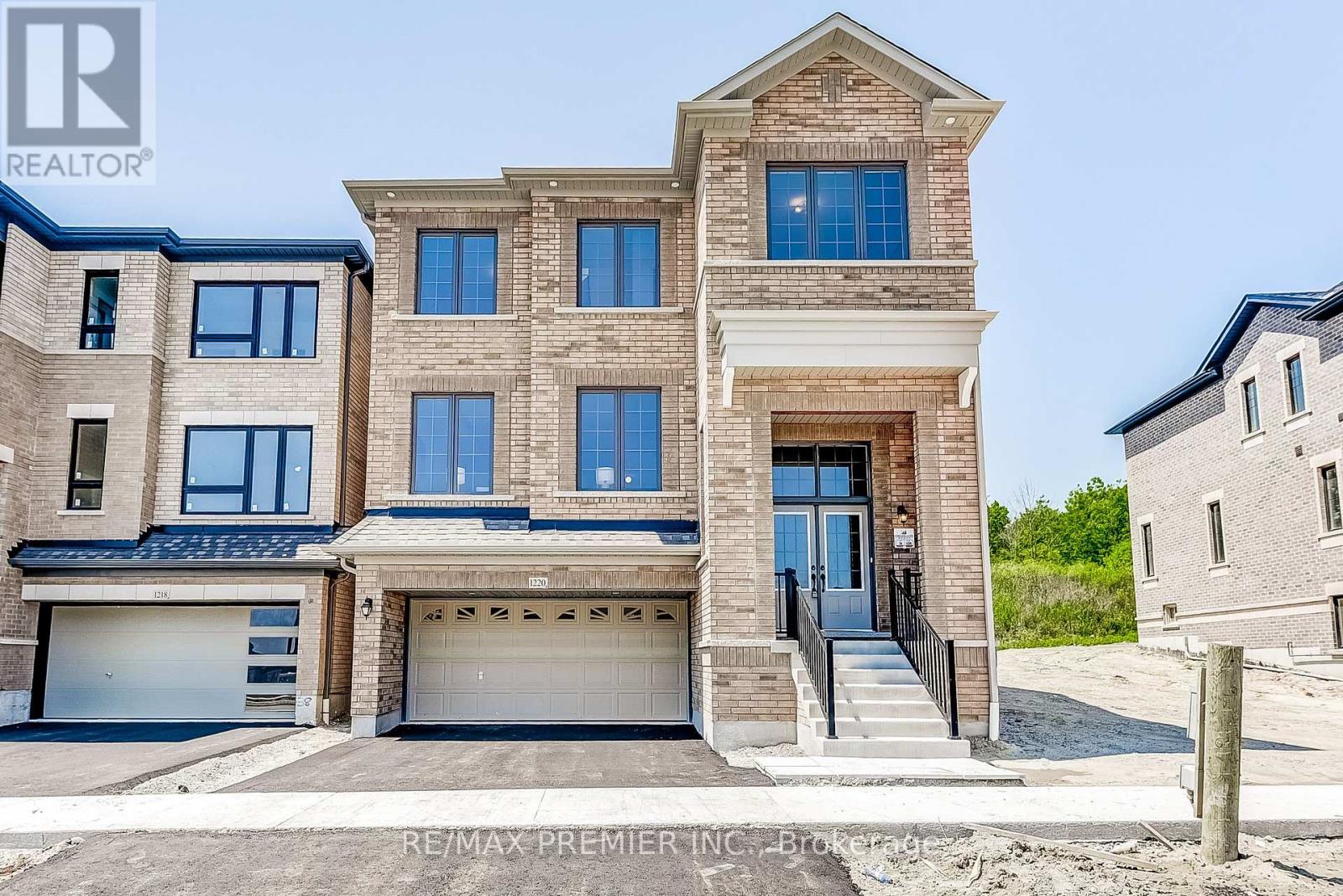 Property at 1220 TALISMAN MANOR image 1