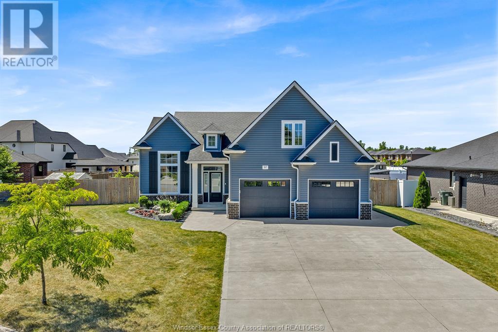 Property at 247 MEADOWVIEW image 1