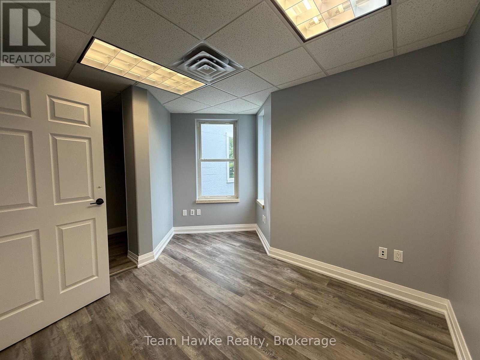 2 - 361 King Street, Midland, Ontario  L4R 3M7 - Photo 19 - S12302210