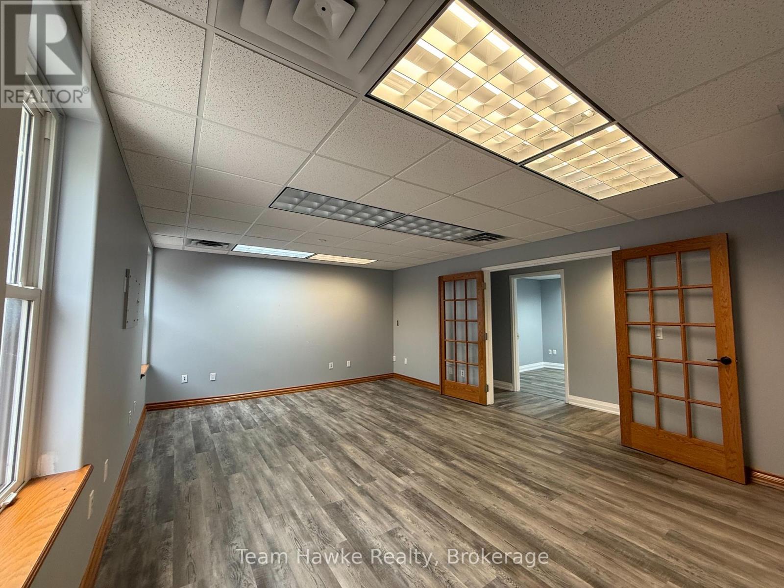 2e - 361 King Street, Midland, Ontario  L4R 3M7 - Photo 8 - S12302218