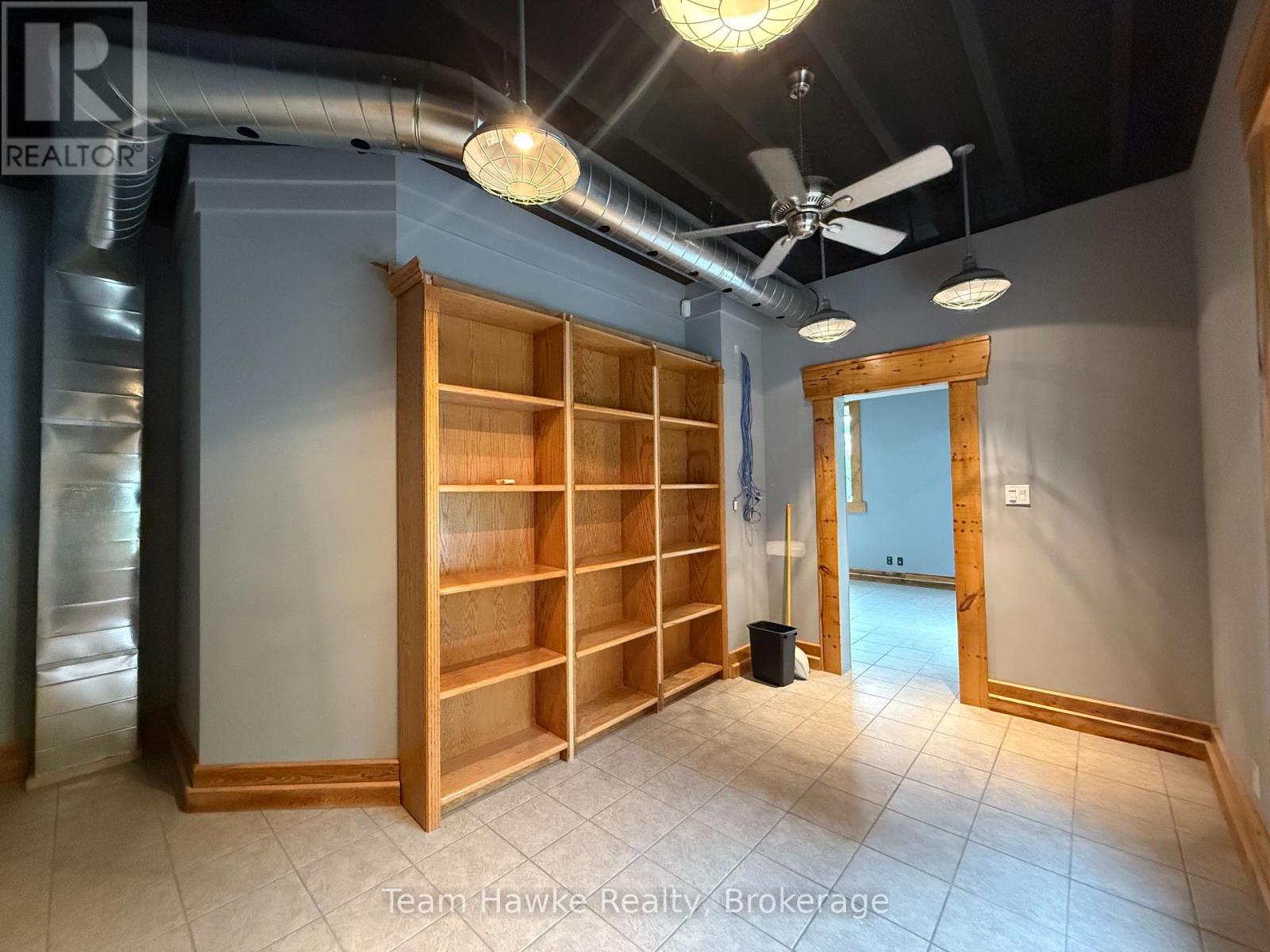 1e - 361 King Street, Midland, Ontario  L4R 3M7 - Photo 18 - S12302225