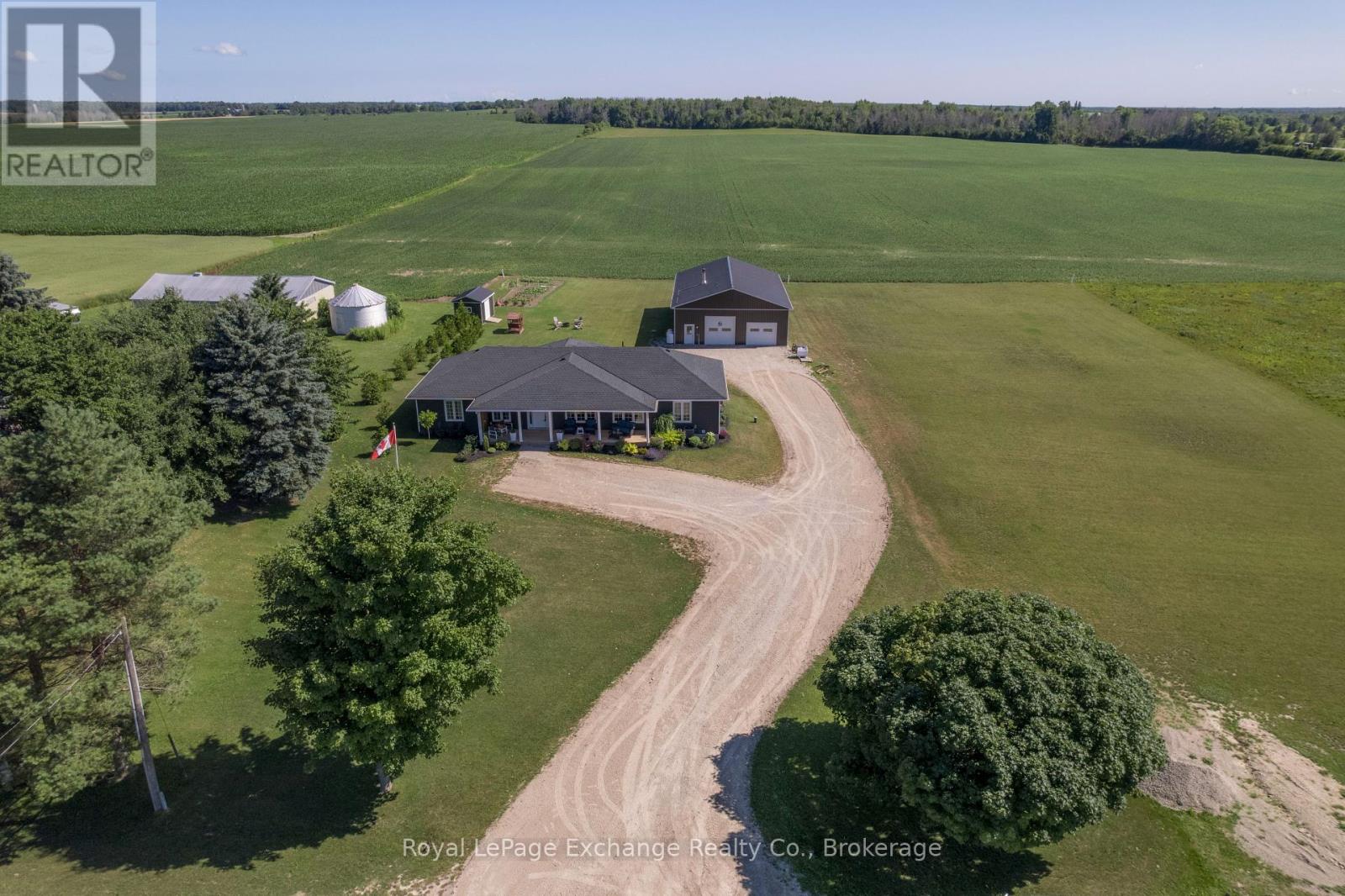 422 Hayes Lake Avenue, Huron-Kinloss, Ontario  N0G 2B0 - Photo 1 - X12302132