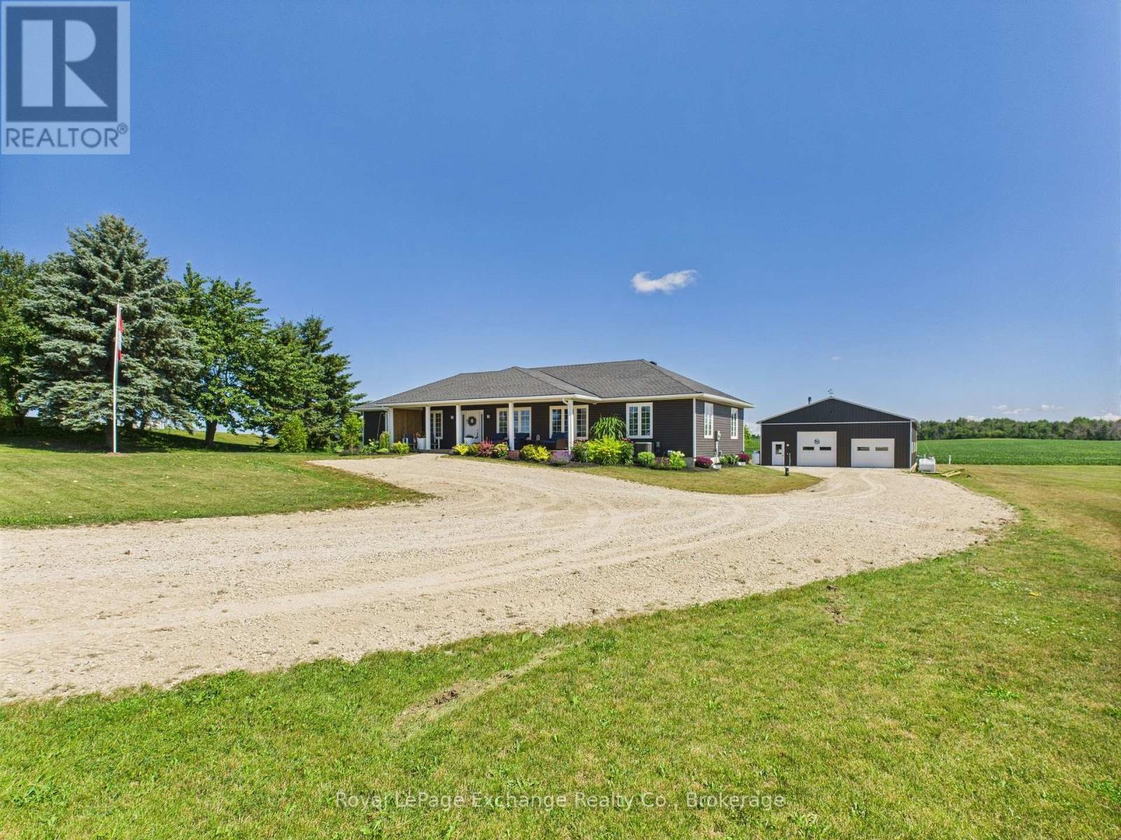 422 Hayes Lake Avenue, Huron-Kinloss, Ontario  N0G 2B0 - Photo 2 - X12302132