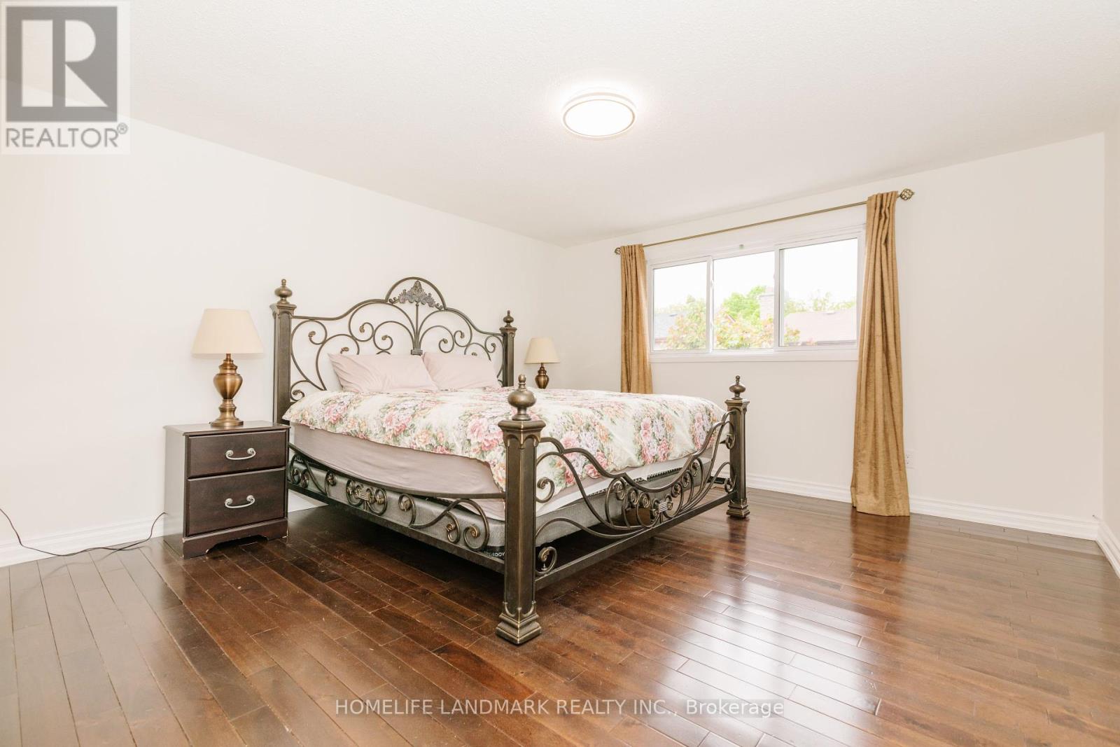 82 Dafoe Crescent, Brampton, Ontario  L6Y 2L2 - Photo 10 - W12302003
