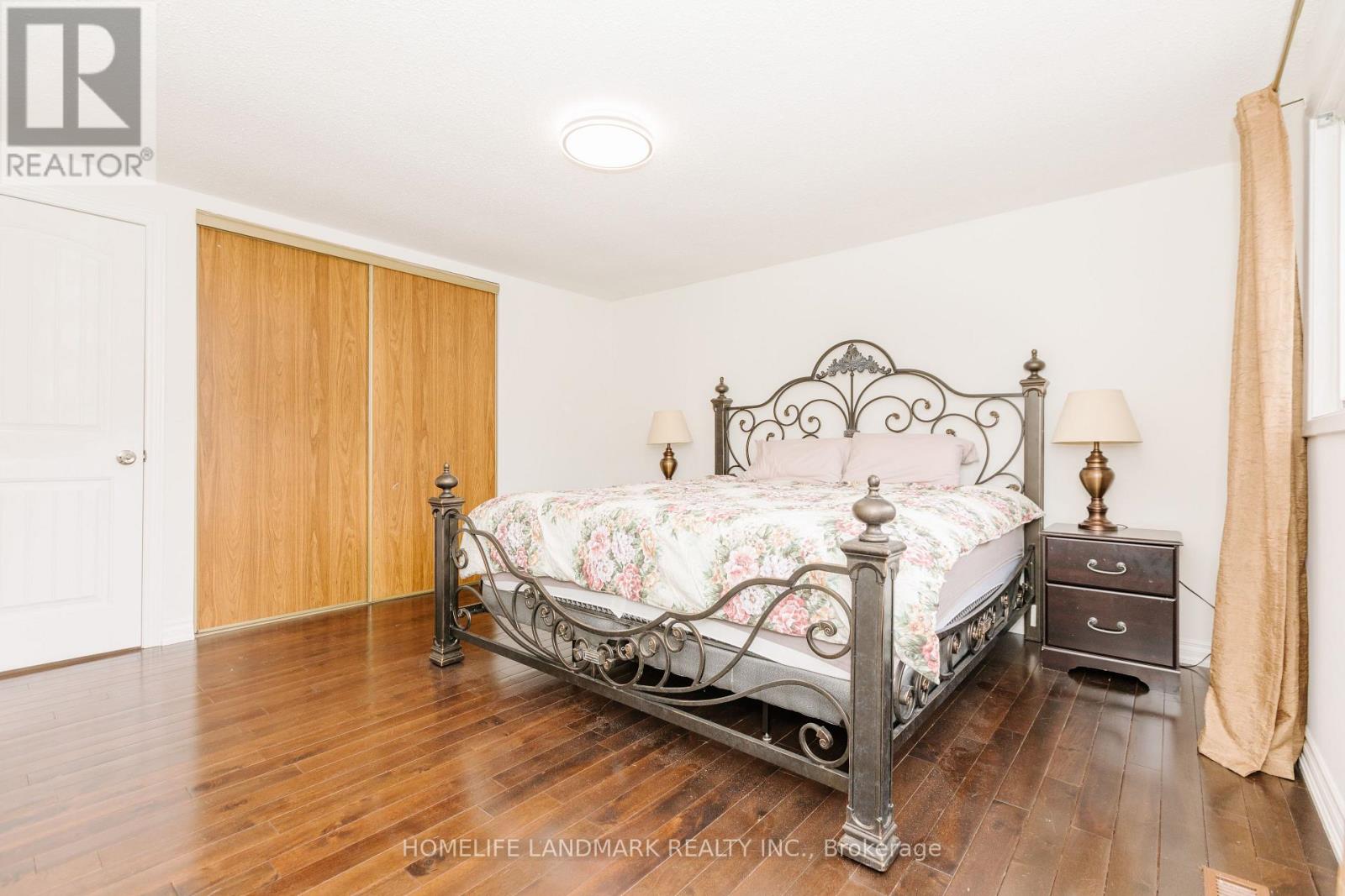 82 Dafoe Crescent, Brampton, Ontario  L6Y 2L2 - Photo 11 - W12302003