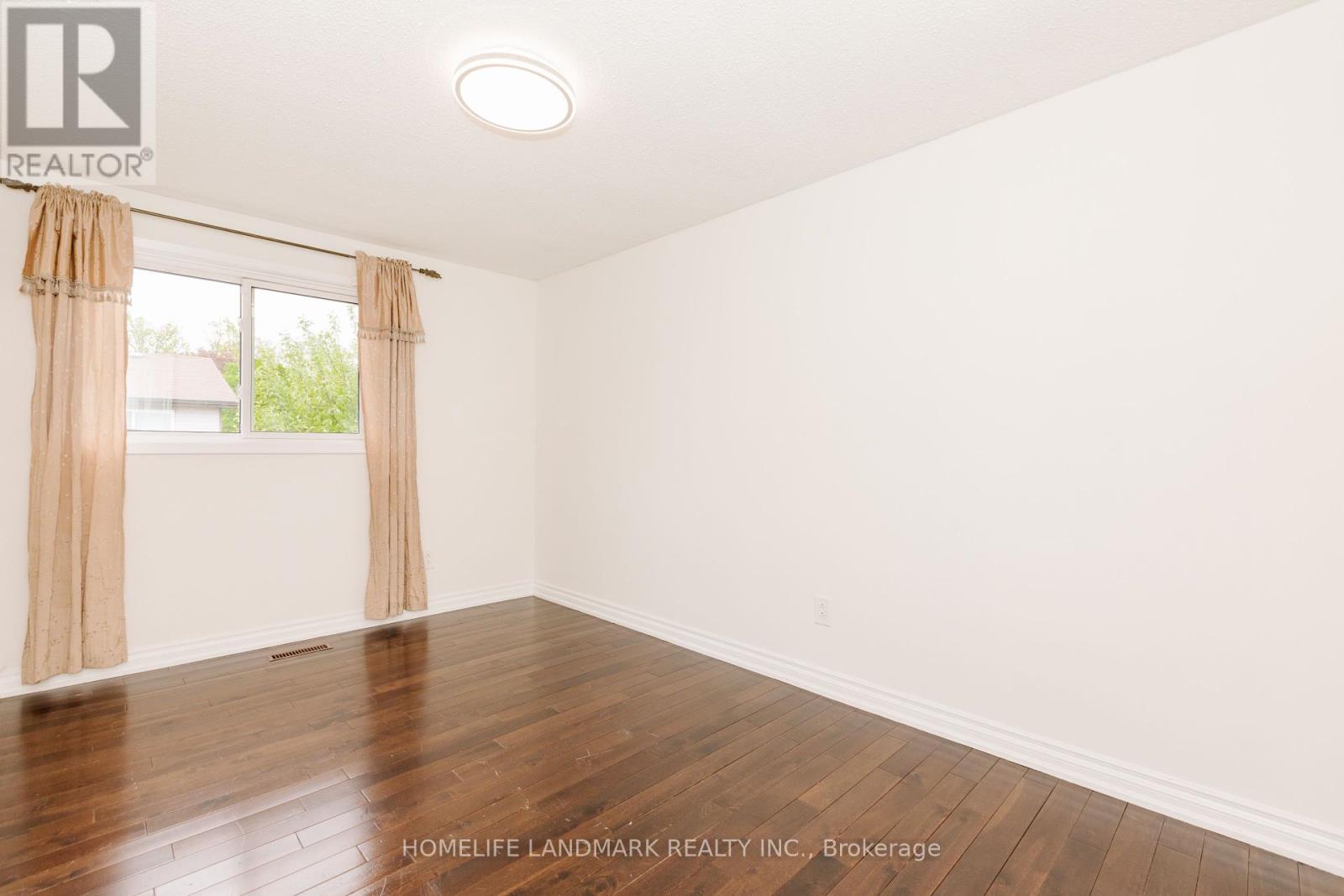 82 Dafoe Crescent, Brampton, Ontario  L6Y 2L2 - Photo 14 - W12302003