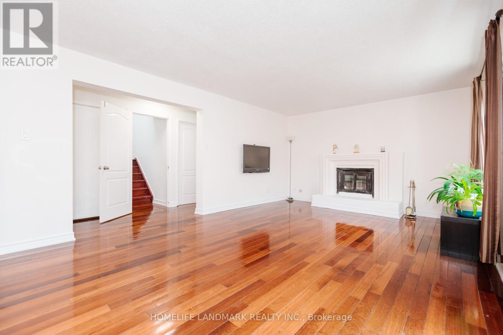 82 Dafoe Crescent, Brampton, Ontario  L6Y 2L2 - Photo 23 - W12302003