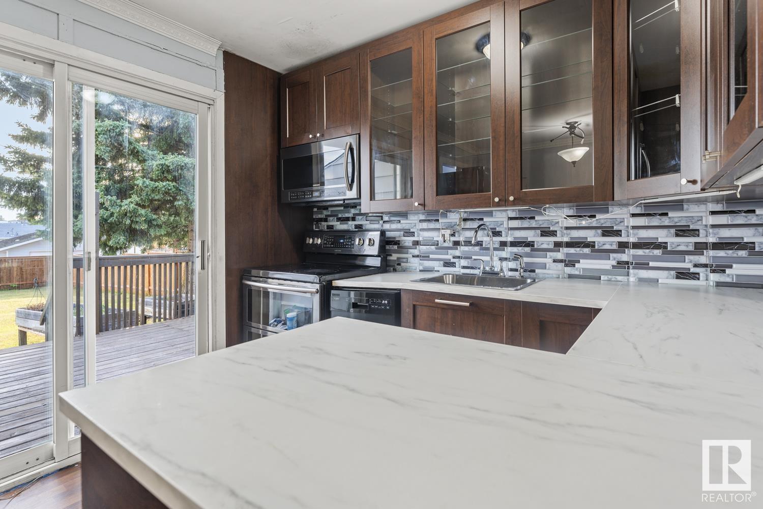 1213 10 St, Cold Lake, Alberta  T9M 1J6 - Photo 6 - E4447468
