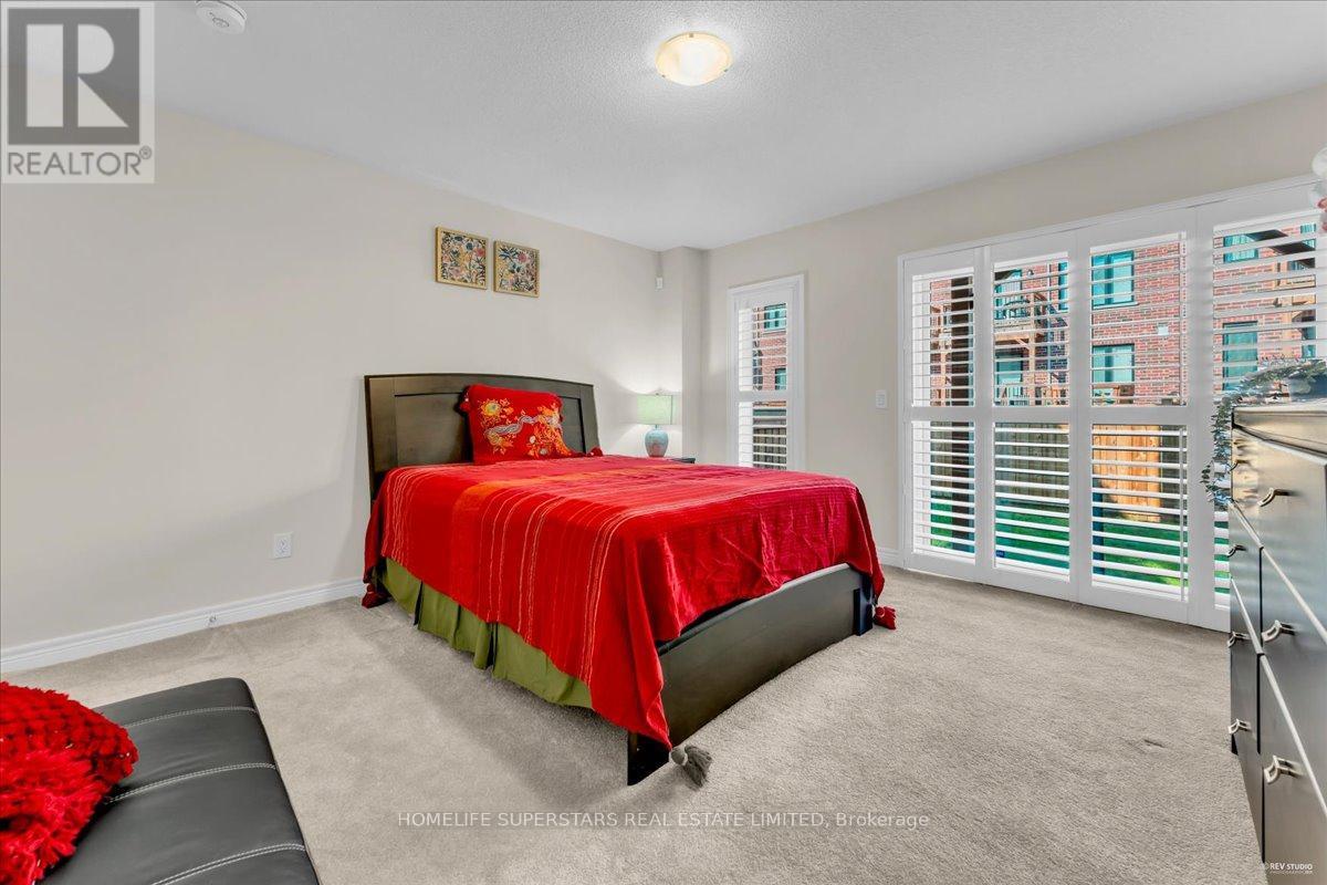 90 Dorian Drive, Whitby, Ontario  L1P 0C8 - Photo 27 - E12302134