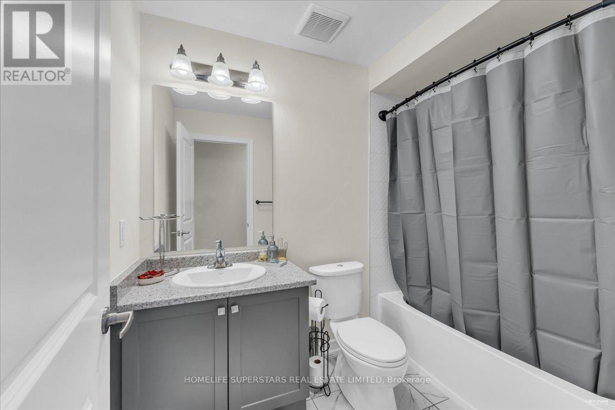 90 Dorian Drive, Whitby, Ontario  L1P 0C8 - Photo 34 - E12302134