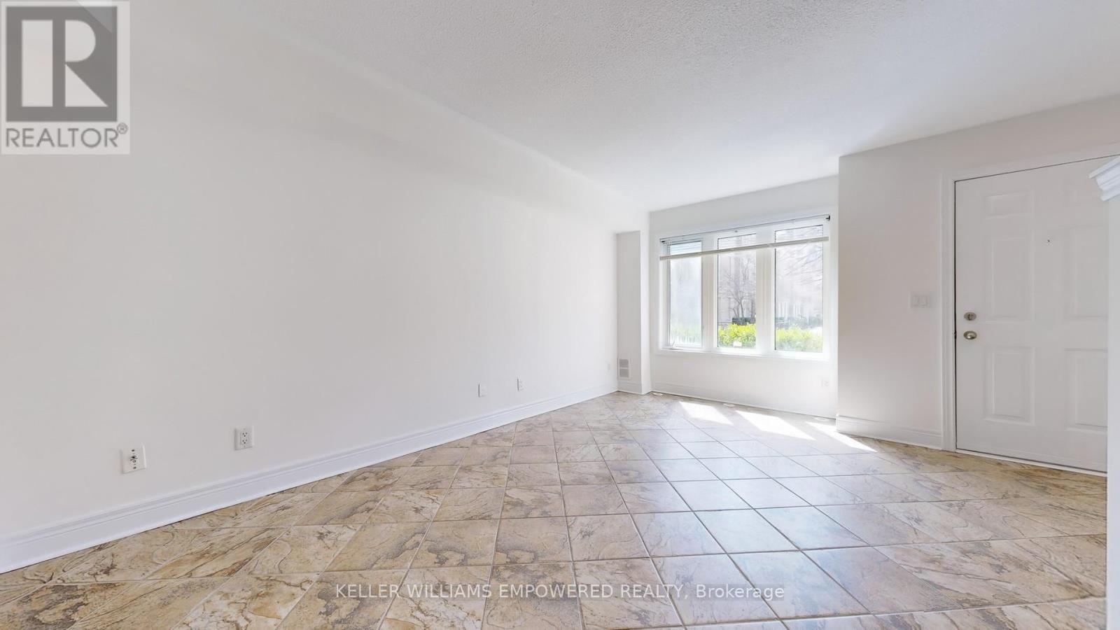 Th 3 - 68 Suncrest Boulevard, Markham, Ontario  L3T 7Y1 - Photo 17 - N12302175