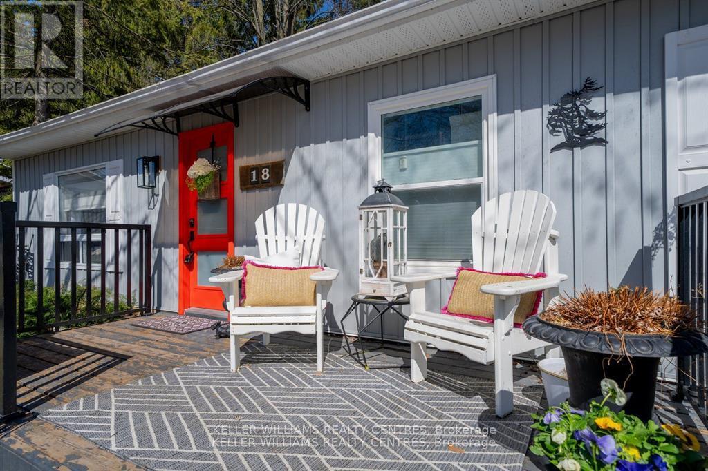 Property at 18 CHERRYWOOD LANE image 3