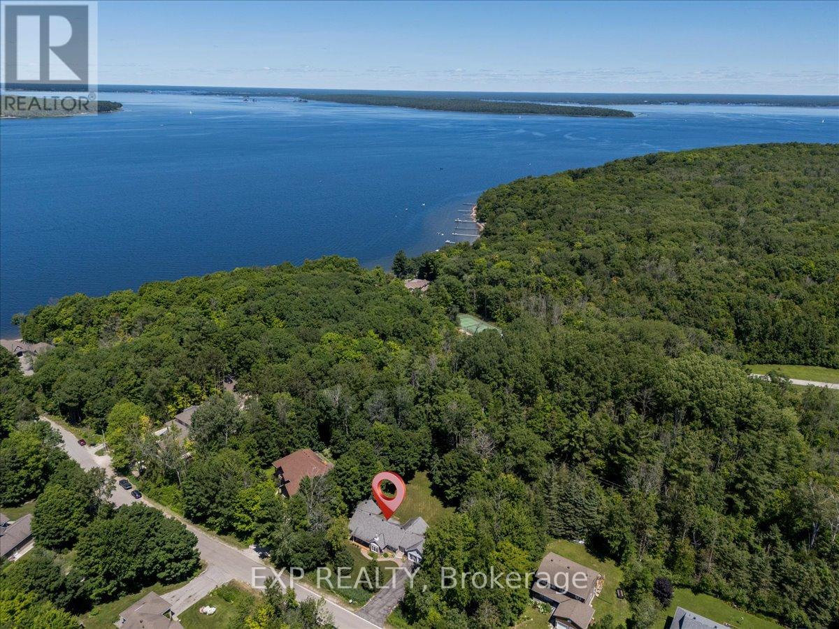 Property at 220 GILWOOD PARK DRIVE image 2