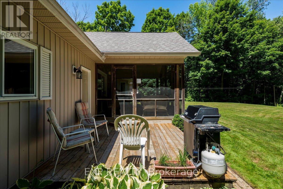 220 Gilwood Park Drive, Penetanguishene, Ontario  L9M 1Z6 - Photo 39 - S12302082