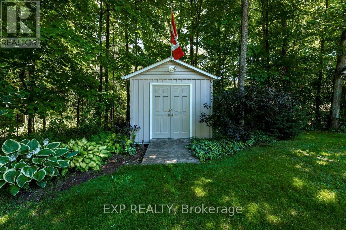 220 Gilwood Park Drive, Penetanguishene, Ontario  L9M 1Z6 - Photo 44 - S12302082