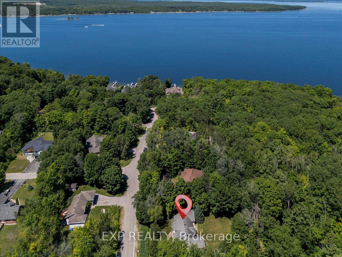 220 Gilwood Park Drive, Penetanguishene, Ontario  L9M 1Z6 - Photo 48 - S12302082
