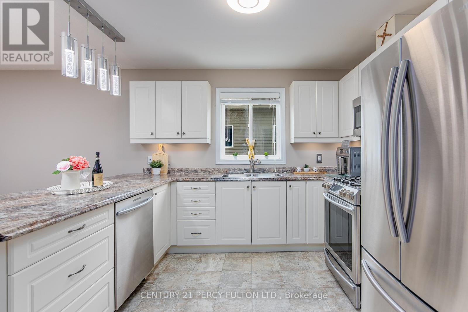 58 Lucy Lane, Orillia, Ontario  L3V 0G3 - Photo 9 - S12302261