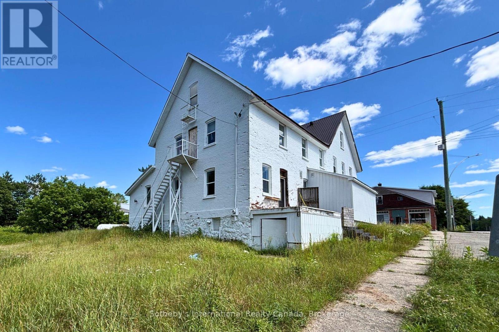 2502 Highway 518 W, Mcmurrich/monteith, Ontario  P0A 1Y0 - Photo 9 - X12302301