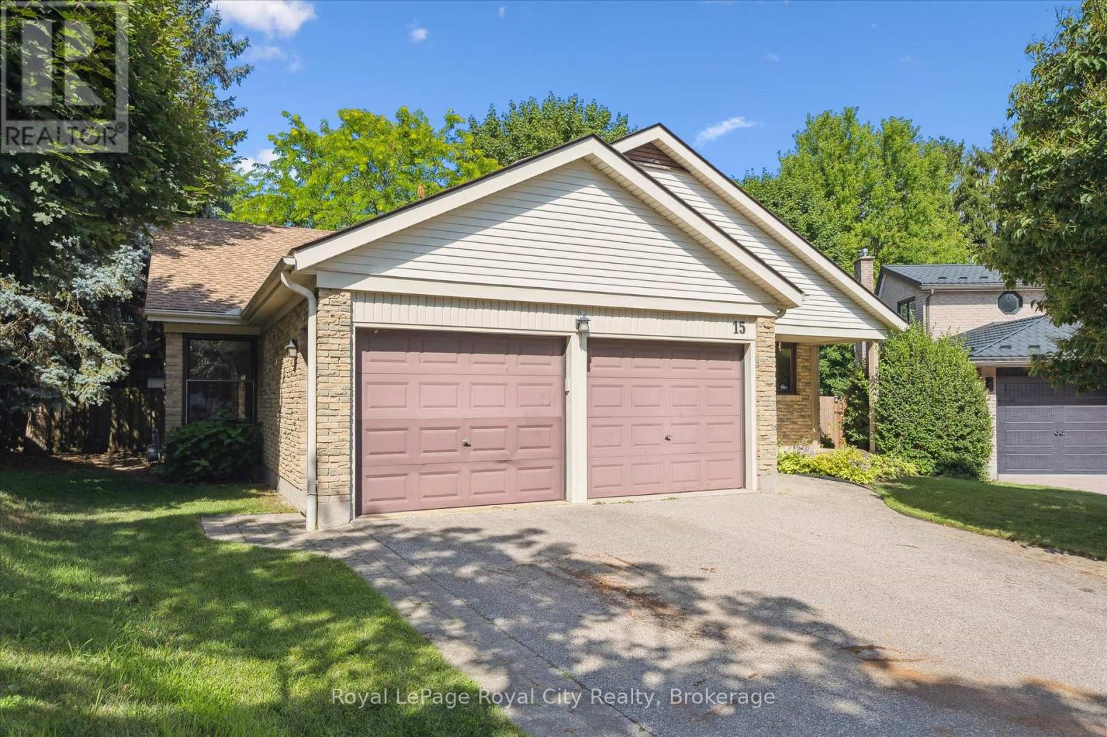 Property at 15 JODI PLACE image 4