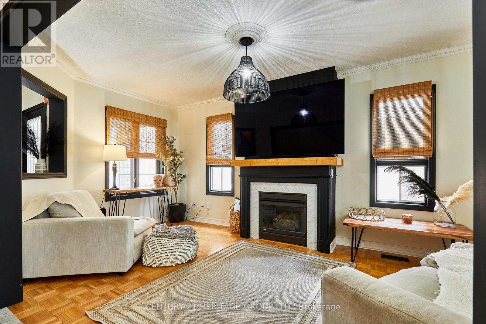13 Carriage House Road, Caledon, Ontario  L7E 2H8 - Photo 7 - W12302138