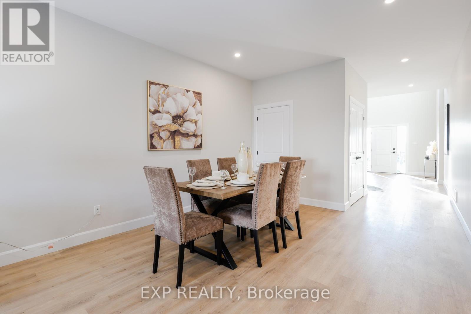 6687 Royal Magnolia Avenue, London South, Ontario  N6P 1H5 - Photo 15 - X12302119