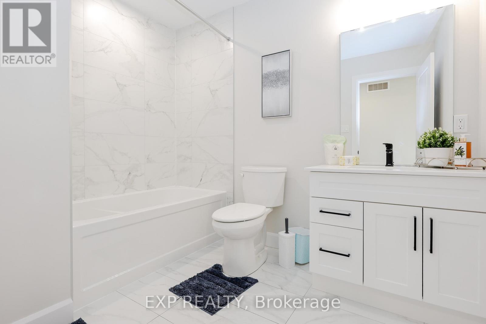 6687 Royal Magnolia Avenue, London South, Ontario  N6P 1H5 - Photo 19 - X12302119