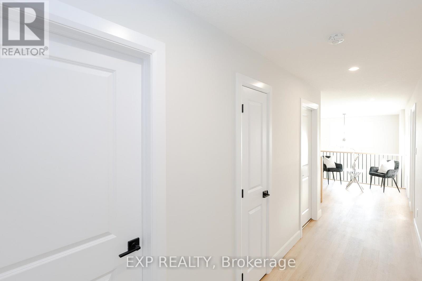 6687 Royal Magnolia Avenue, London South, Ontario  N6P 1H5 - Photo 20 - X12302119