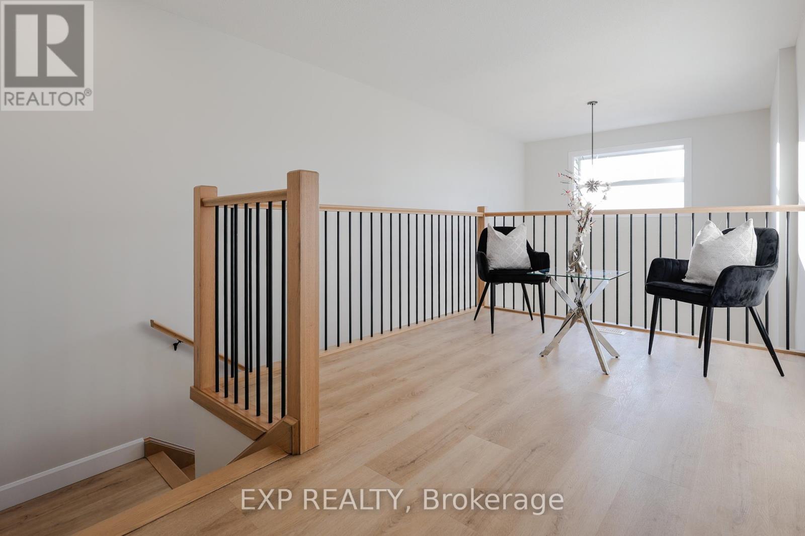 6687 Royal Magnolia Avenue, London South, Ontario  N6P 1H5 - Photo 21 - X12302119