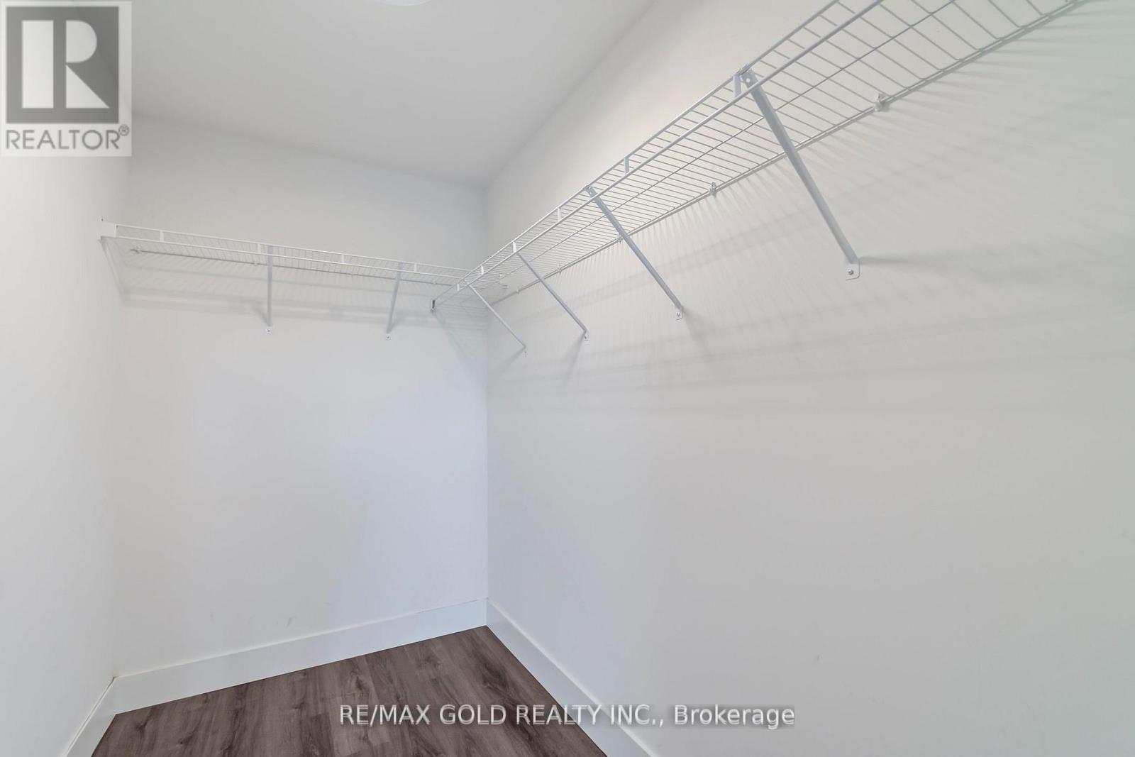 404 - 107 Roger Street, Waterloo, Ontario  N2J 0G3 - Photo 15 - X12302223