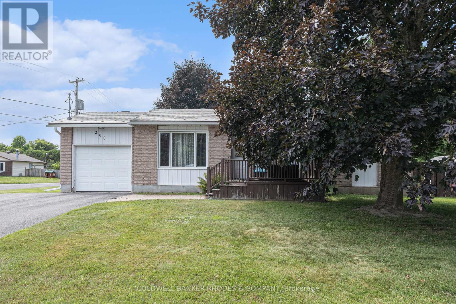 Property at 200 GRACE AVENUE image 1