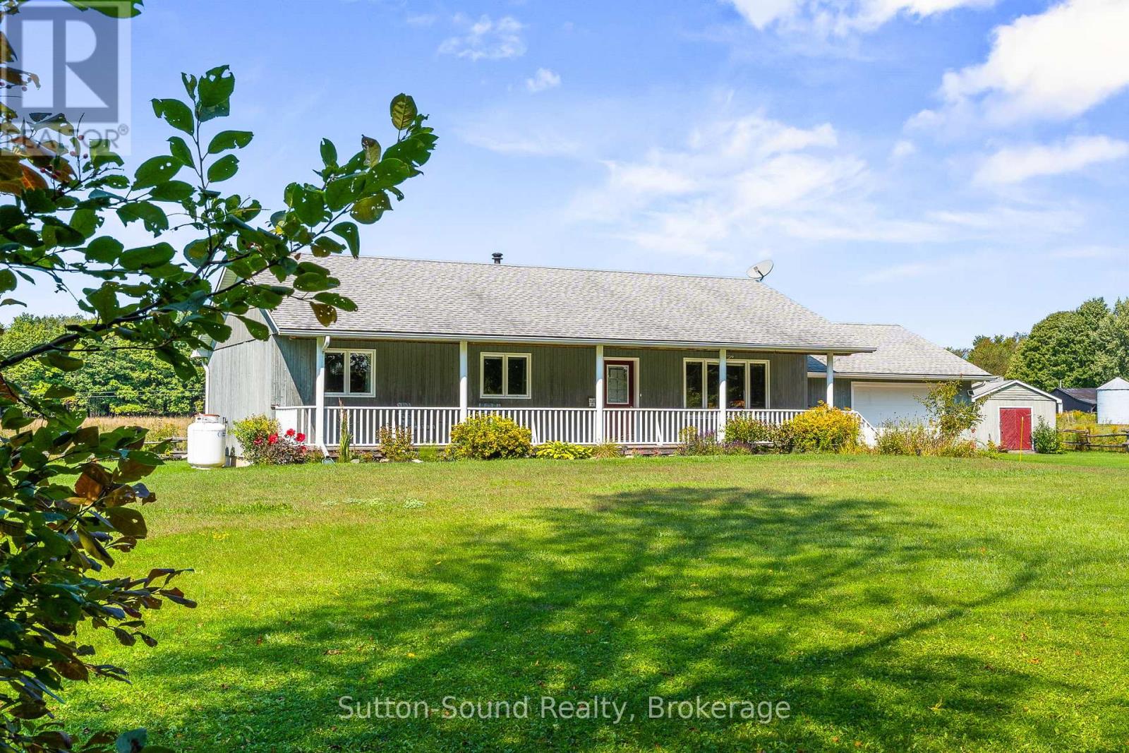 70384 Zion Church Road, Georgian Bluffs, Ontario  N0H 2T0 - Photo 1 - X12302430
