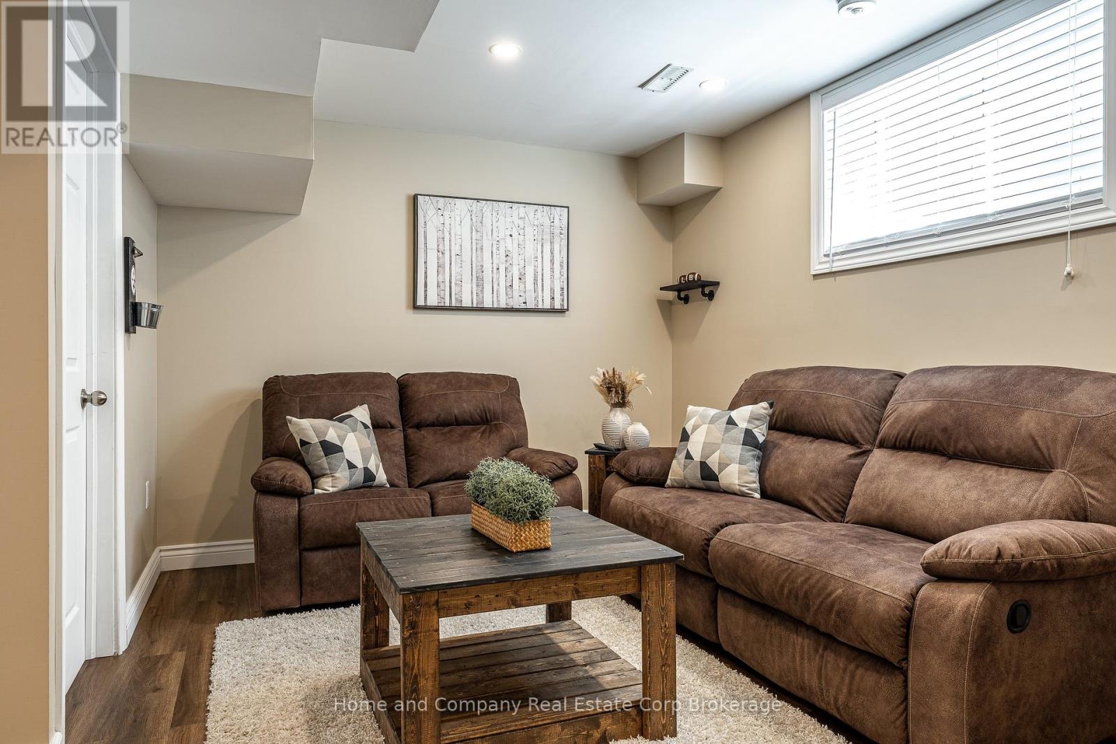 20 Ahrens Drive, Stratford, Ontario  N5A 0E9 - Photo 24 - X12302444